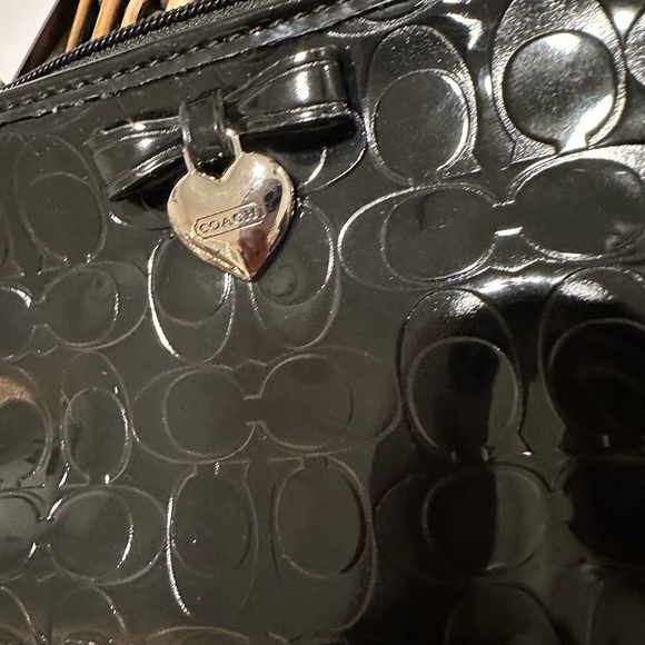 Coach Wristlet - Picture 7 of 8